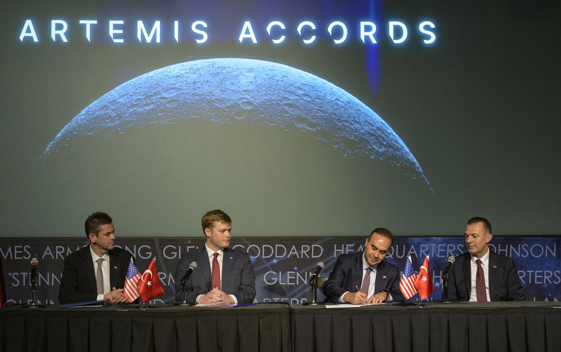 Türkiye Joins Artemis Accords, Strengthens Lunar Mission